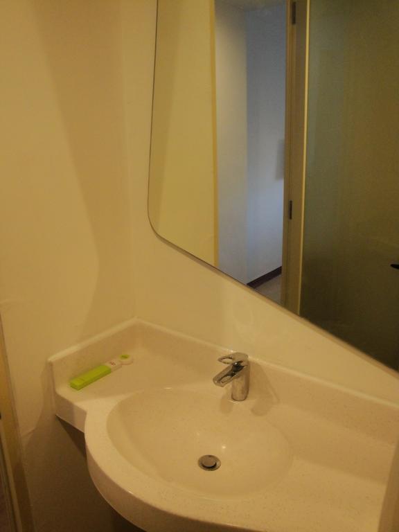 Top Hotel Manado By Gran Puri Exteriör bild