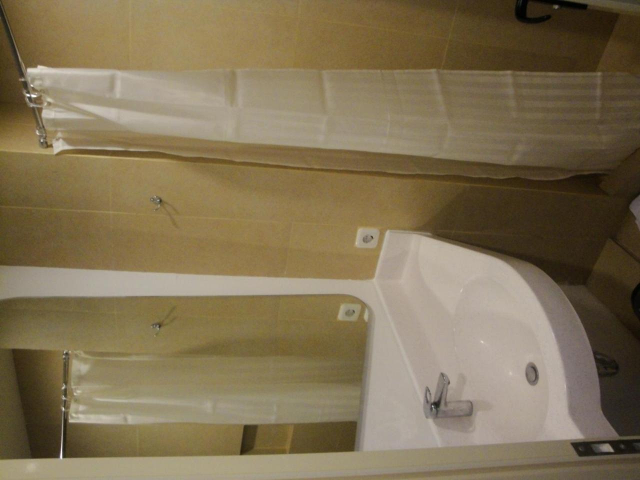 Top Hotel Manado By Gran Puri Exteriör bild